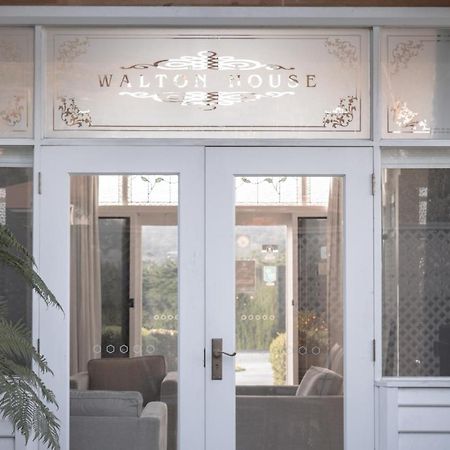 Walton House Bed & Breakfast ฮิวอันวิลล์ ภายนอก รูปภาพ