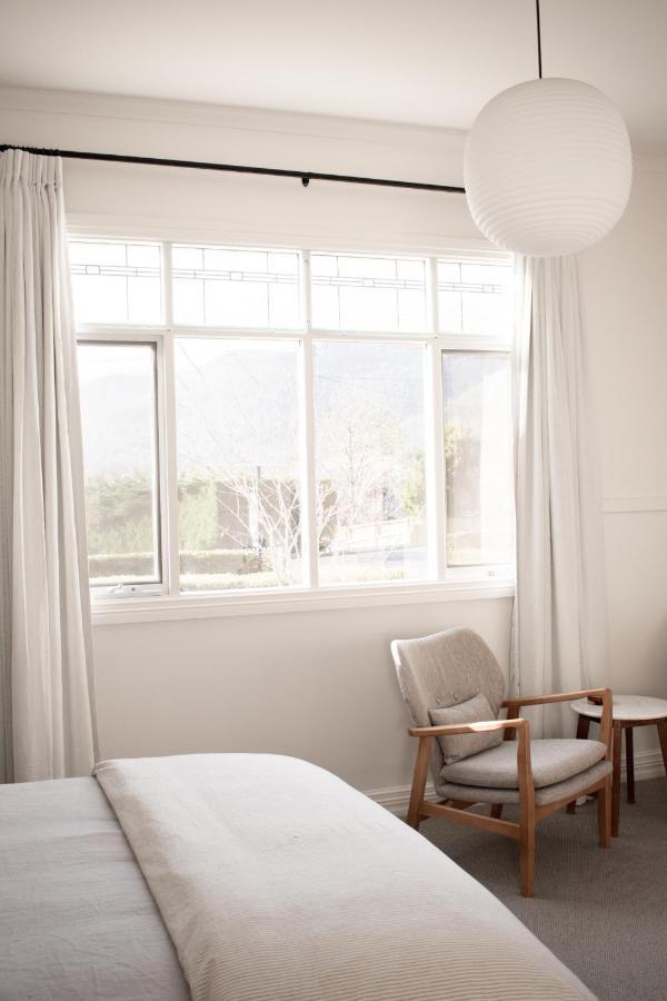 Walton House Bed & Breakfast ฮิวอันวิลล์ ภายนอก รูปภาพ
