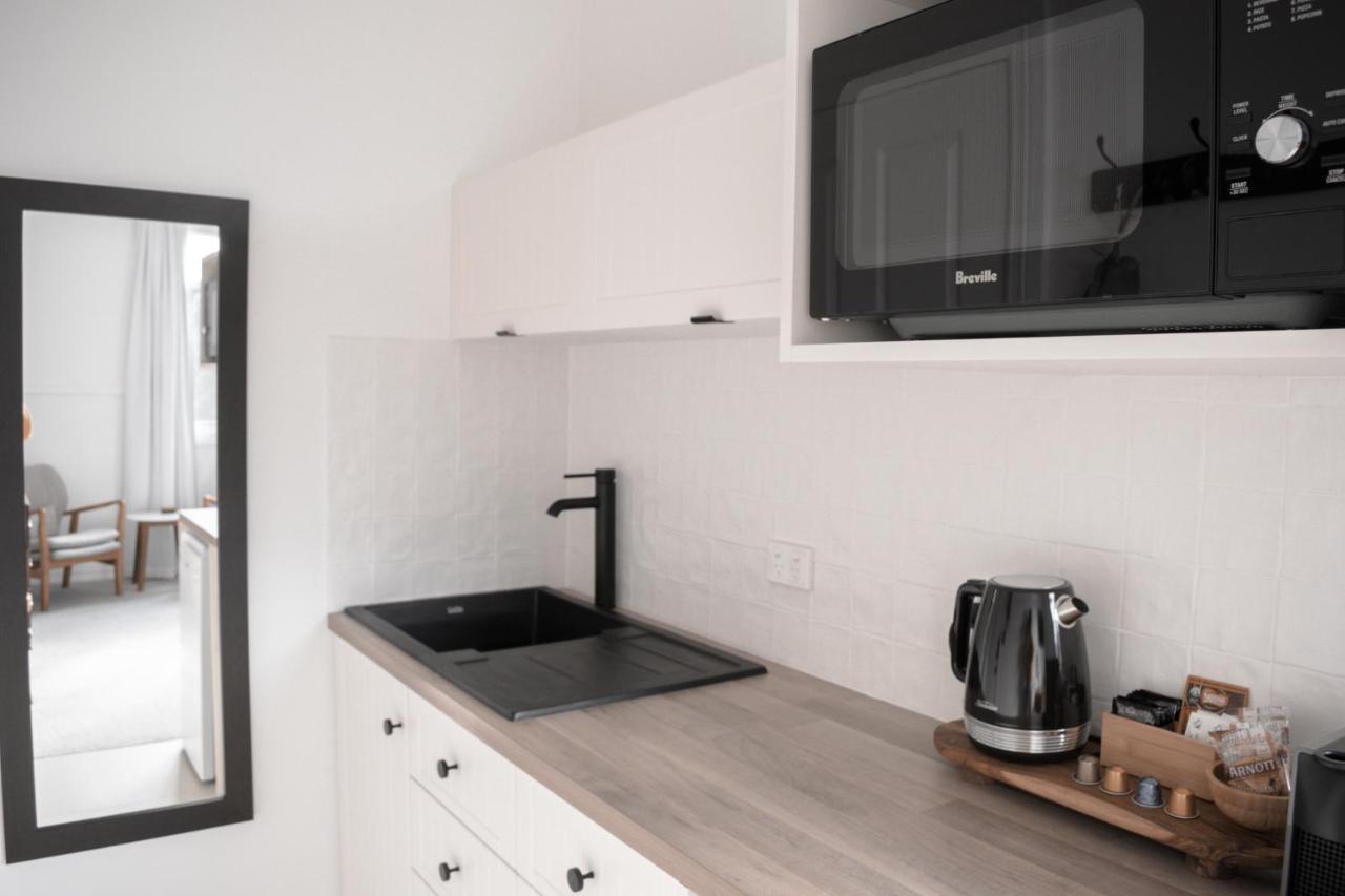 Walton House Bed & Breakfast ฮิวอันวิลล์ ภายนอก รูปภาพ