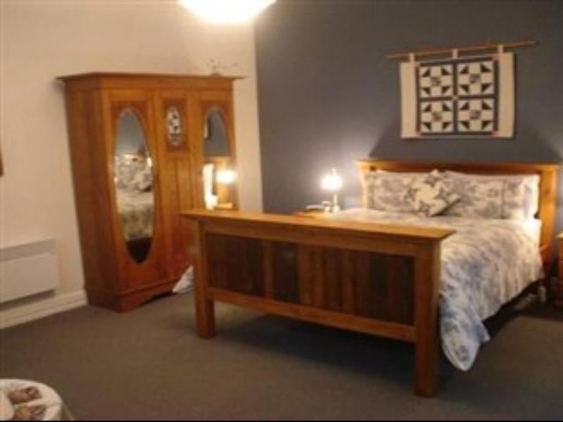 Walton House Bed & Breakfast ฮิวอันวิลล์ ภายนอก รูปภาพ
