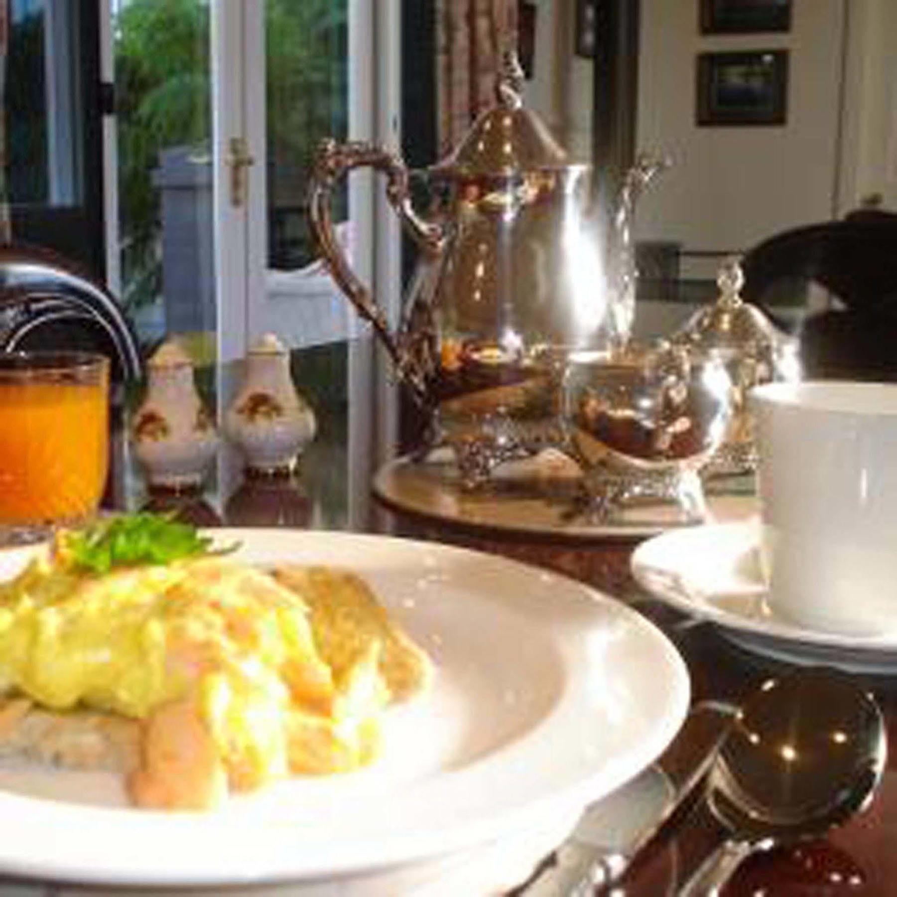 Walton House Bed & Breakfast ฮิวอันวิลล์ ภายนอก รูปภาพ